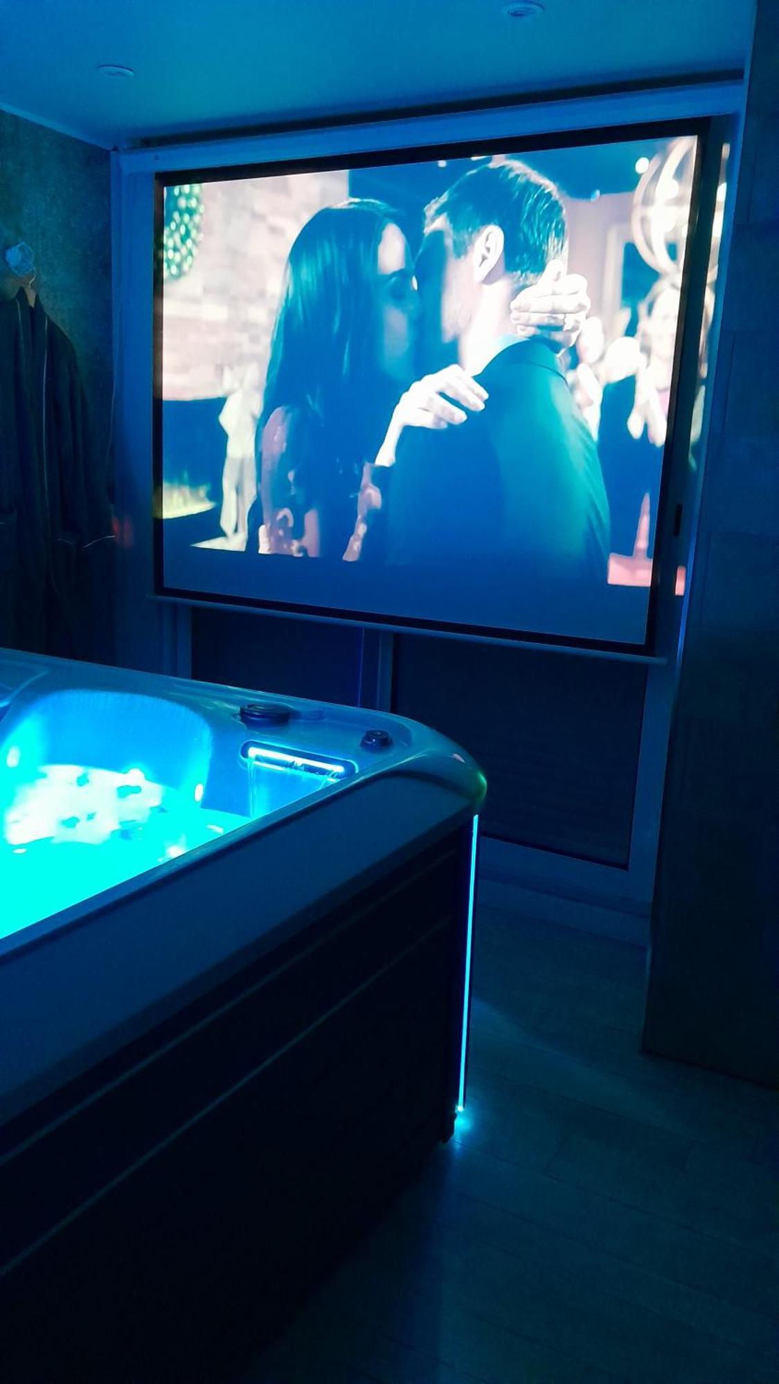 Lux, Chambre Spa Privatif Valenciennes Aulnoy-lez-Valenciennes Ngoại thất bức ảnh